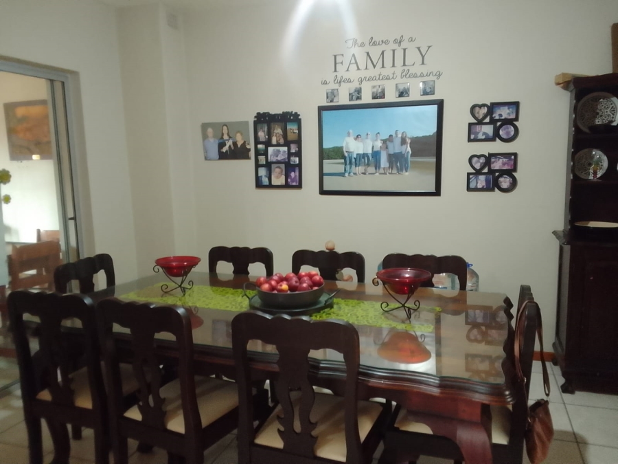 3 Bedroom Property for Sale in Gonubie Eastern Cape